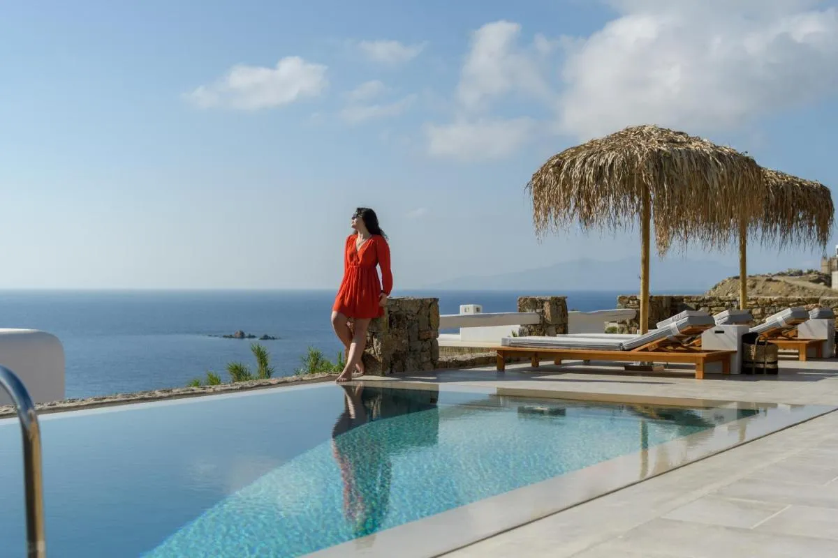 سومميت وف ميكونوس - ميكونوس، اليونان