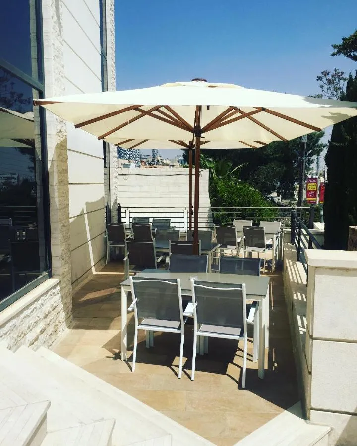 سيلينو هوتيل — صورة 4