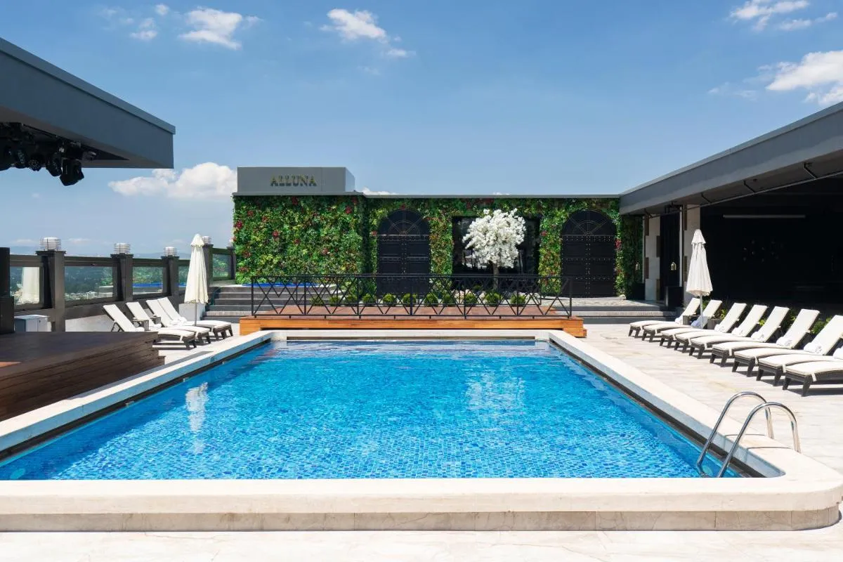 ألميرا بورصة — صورة 2