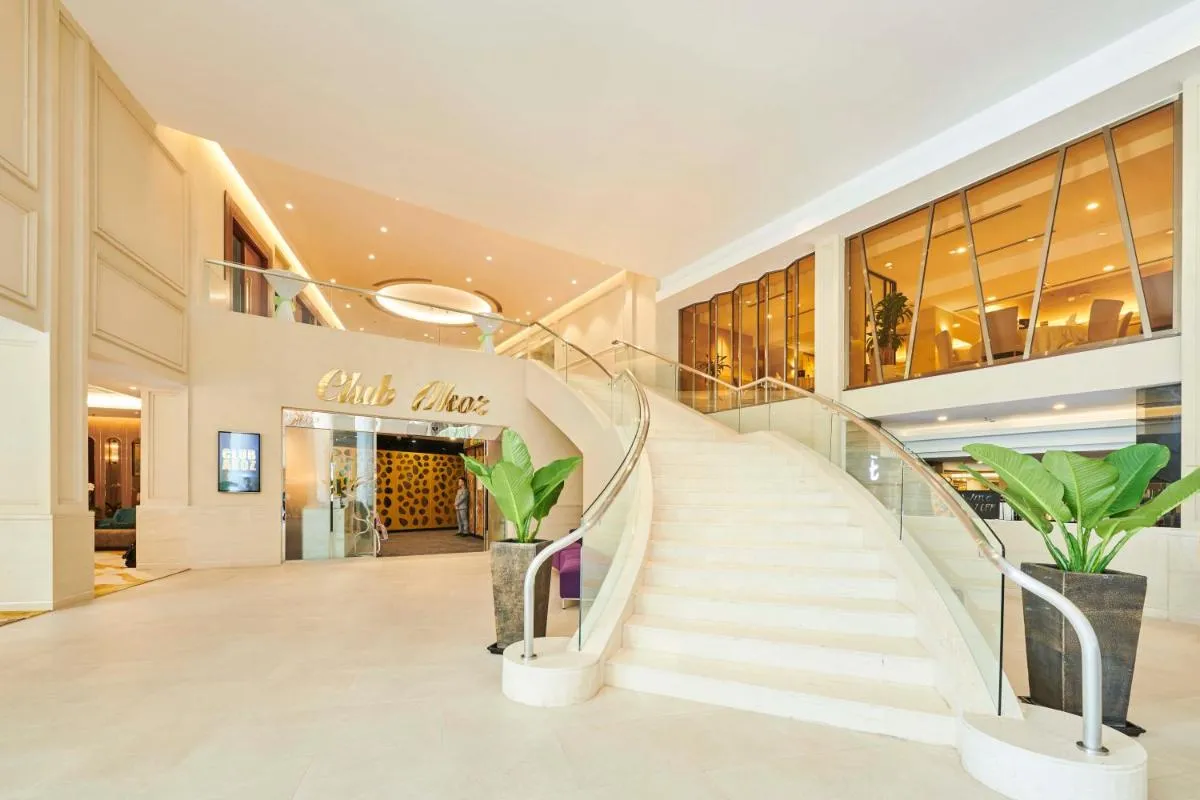 يستين غراند سايغون — صورة 4