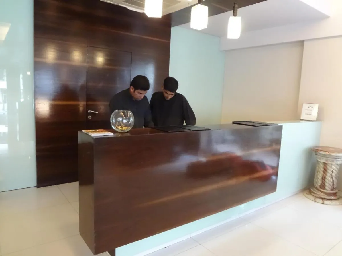 نستور مومباي — صورة 3