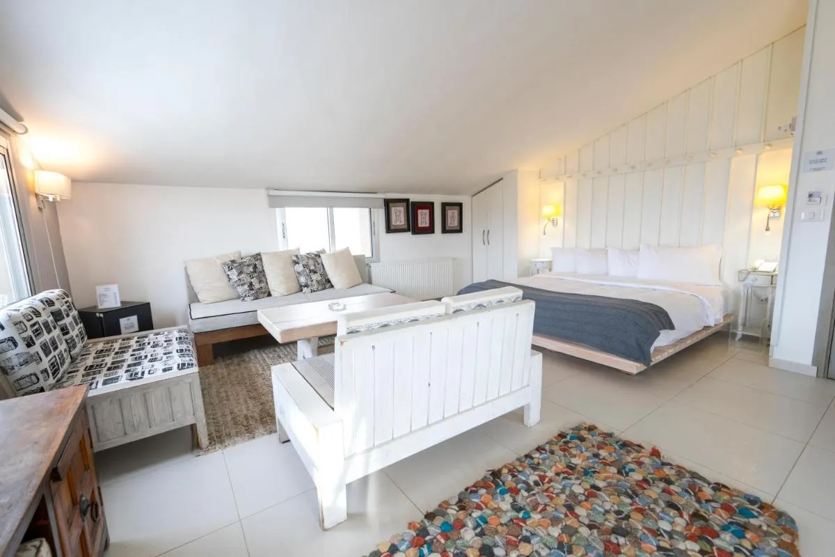 وربان فاقرا هوتيل - Kfardebian، لبنان