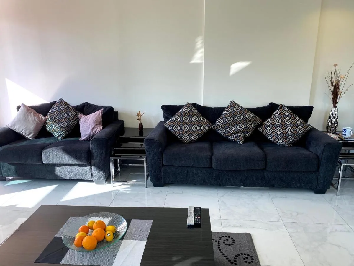 ⁨My-Places Dubai Apartment suitable for large groups Al Sahab 1⁩ — صورة 29