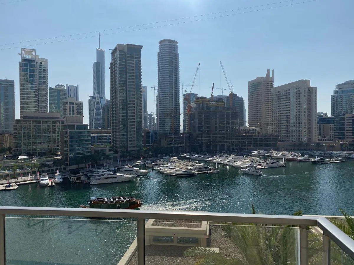 ⁨My-Places Dubai Apartment suitable for large groups Al Sahab 1⁩ — صورة 33