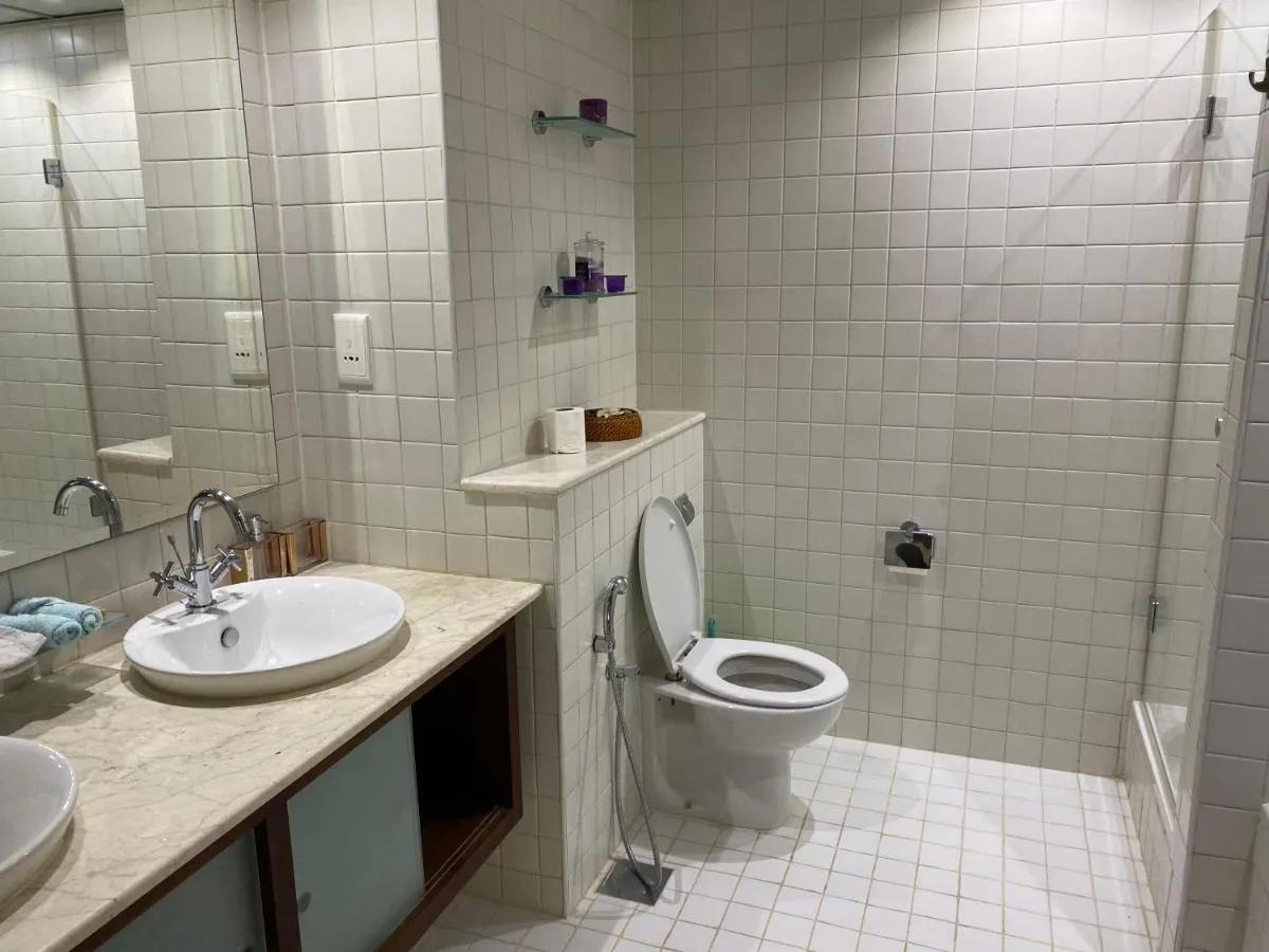 ⁨My-Places Dubai Apartment suitable for large groups Al Sahab 1⁩ — صورة 42