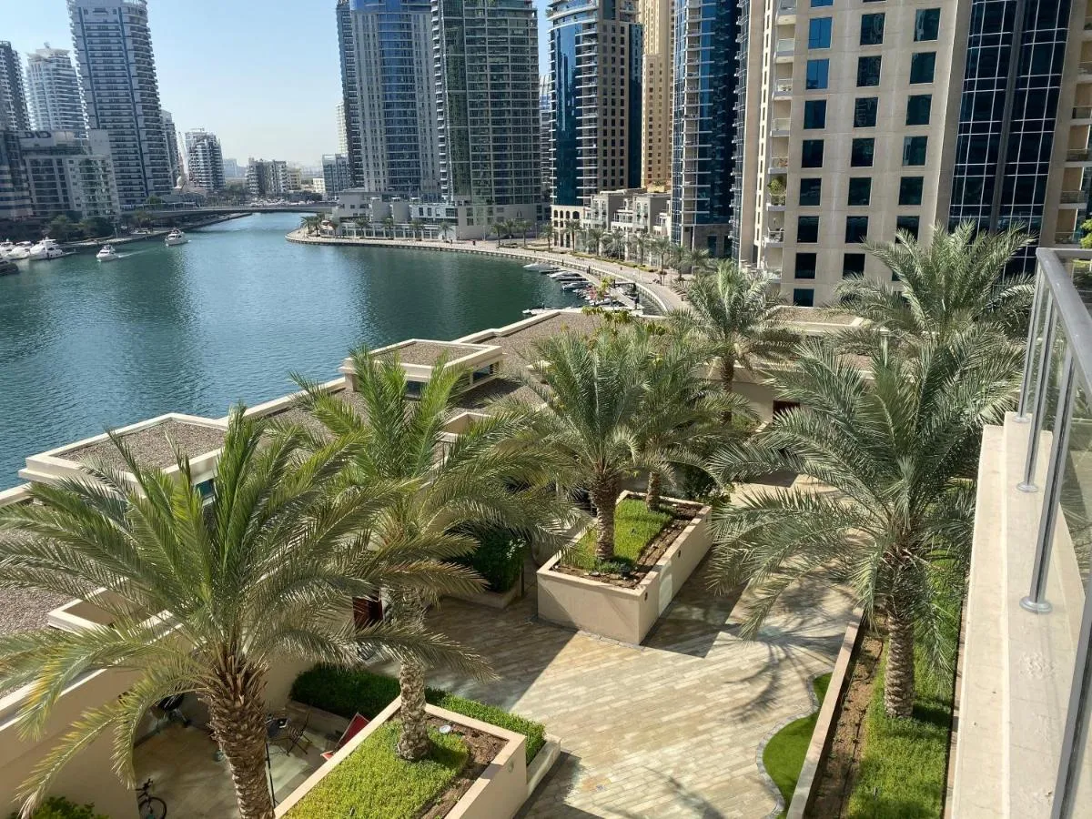 ⁨My-Places Dubai Apartment suitable for large groups Al Sahab 1⁩ — صورة 46