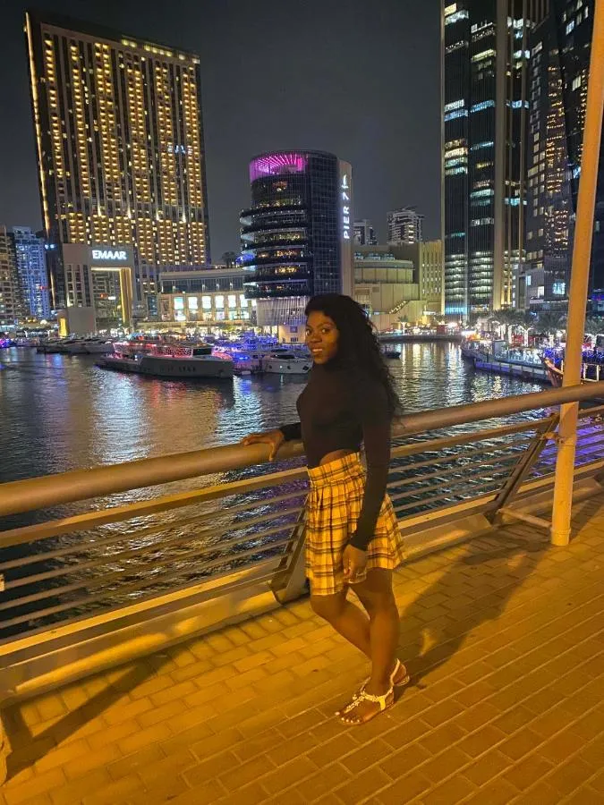 ⁨My-Places Dubai Apartment suitable for large groups Al Sahab 1⁩ — صورة 7