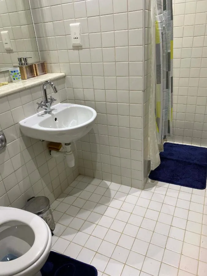 ⁨My-Places Dubai Apartment suitable for large groups Al Sahab 1⁩ — صورة 17
