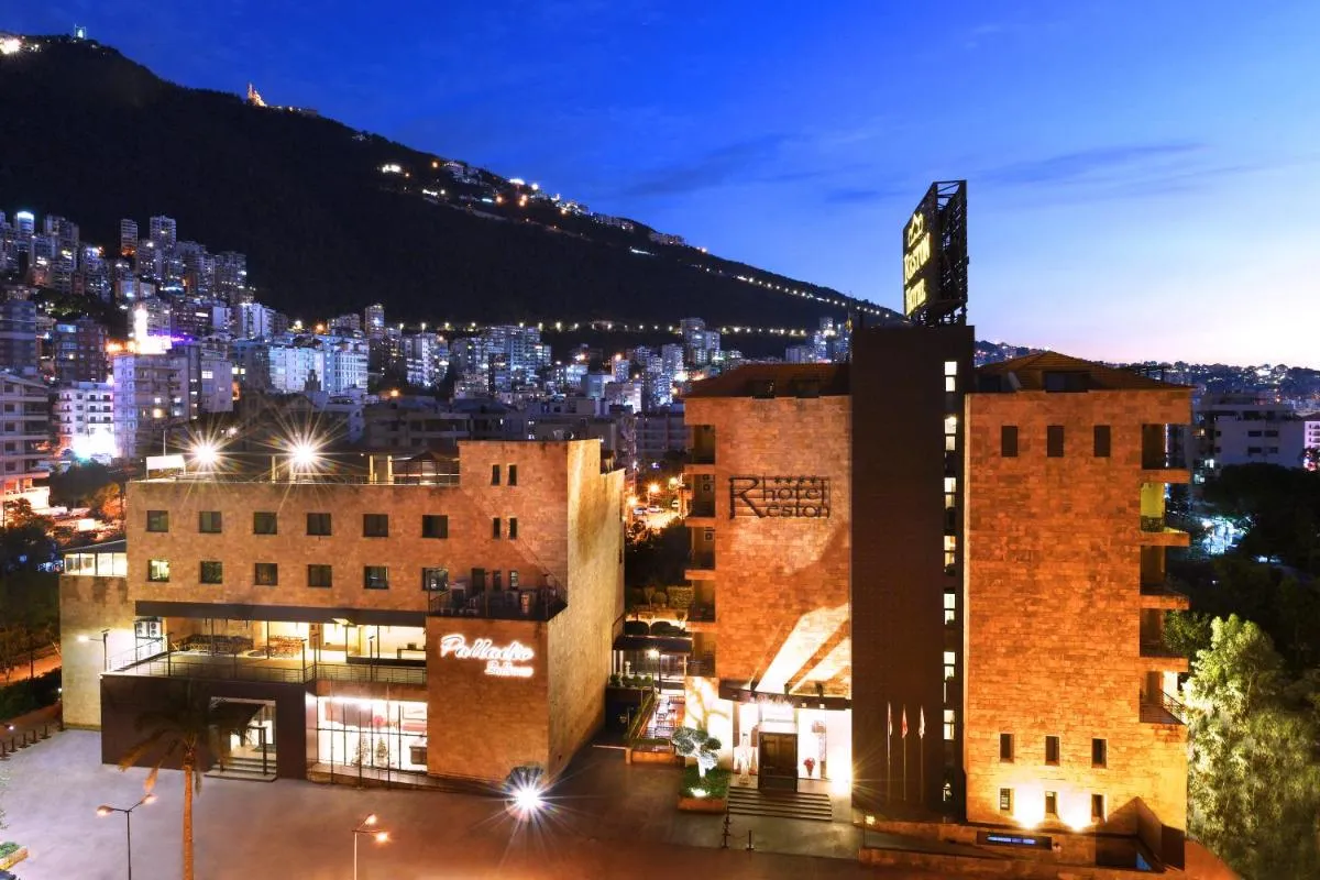 ريستون هوتيل - Jounieh، لبنان
