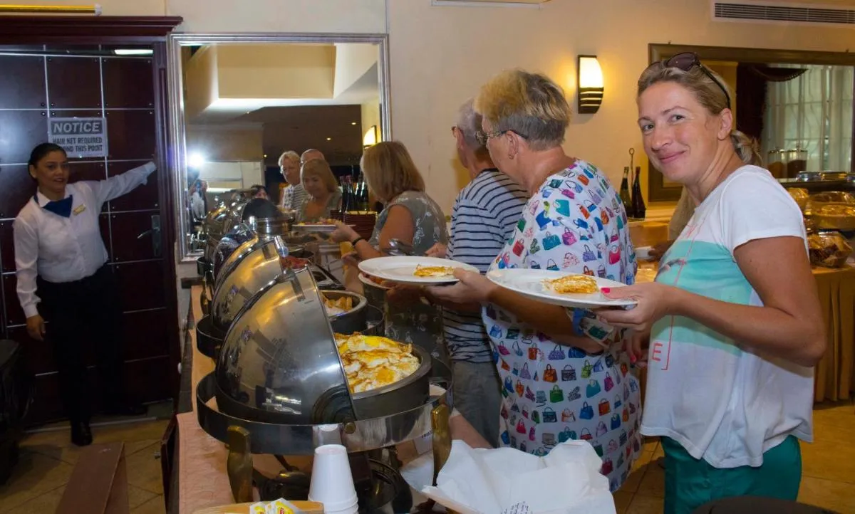 ال ماها ريغينسي هوتيل سويتس - ماناغيد بي اوودي سونسولتانتس — صورة 3