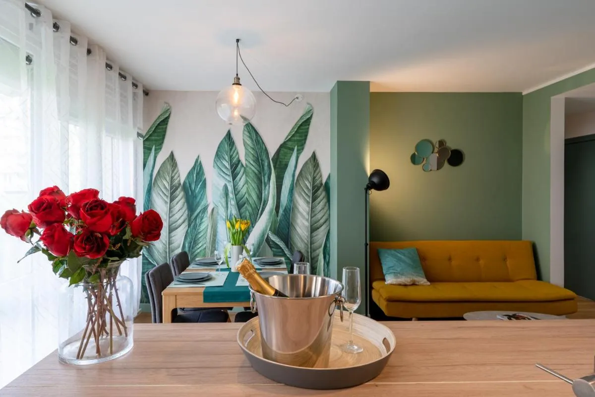 لي رومانيسقوي - Mont-Saint-Aignan، فرنسا