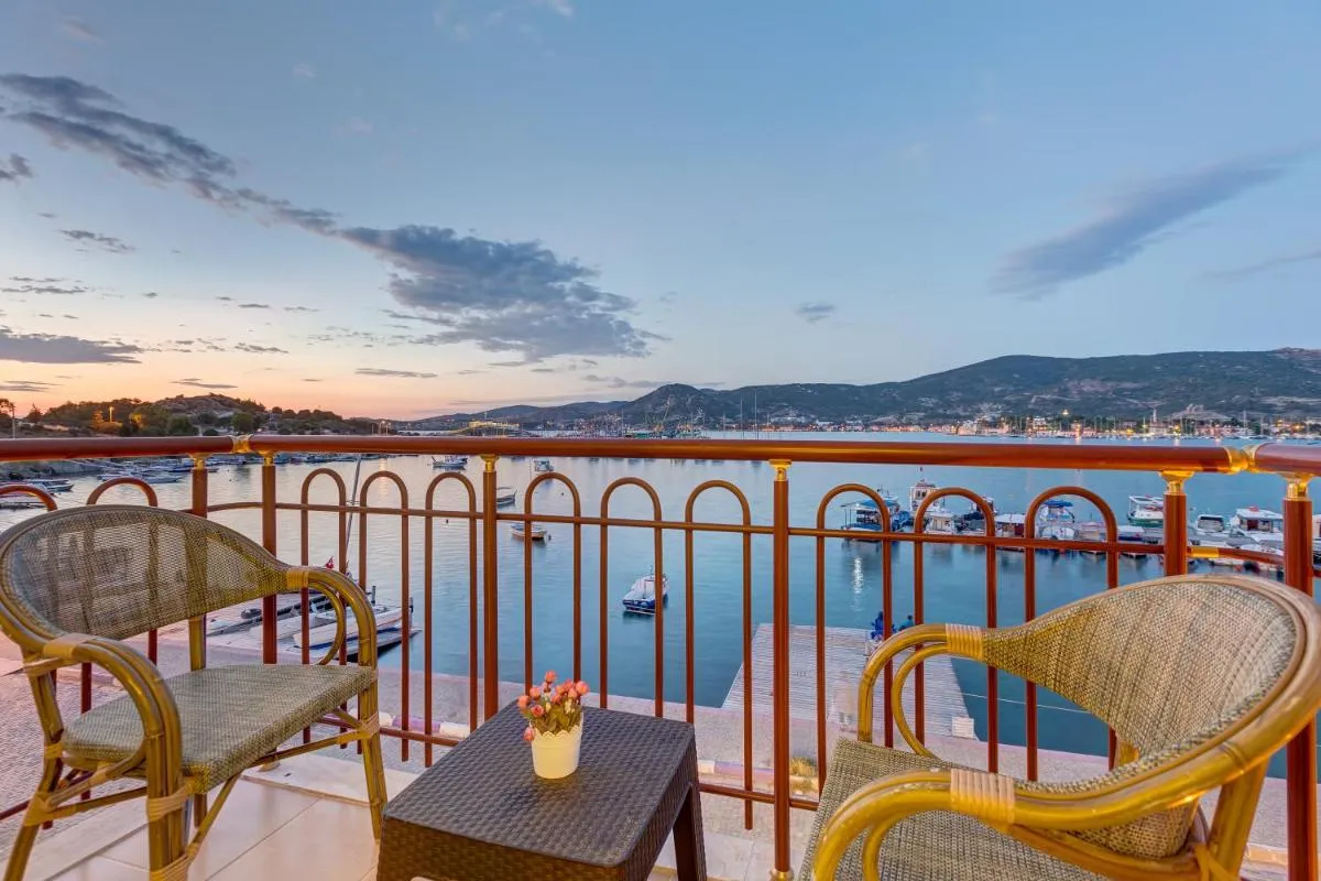 Hanedan Otel Foca Izmir - Foca، تركيا