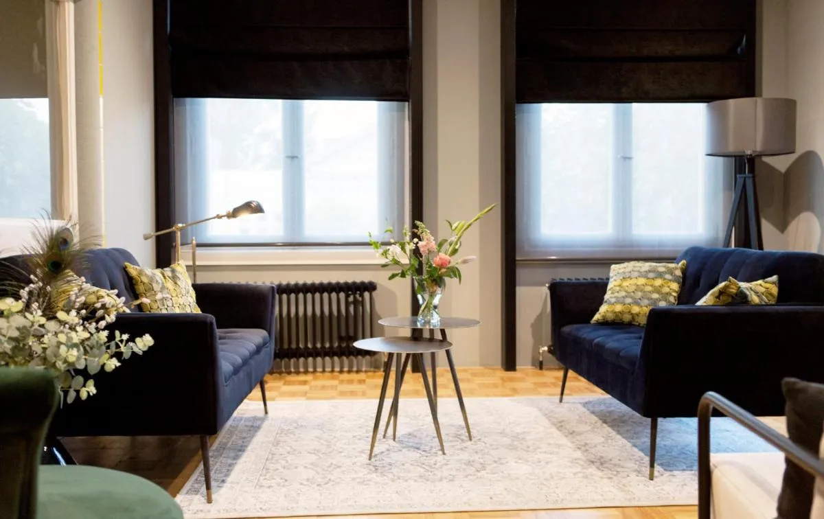 كوينتن زو هوتيل — صورة 2