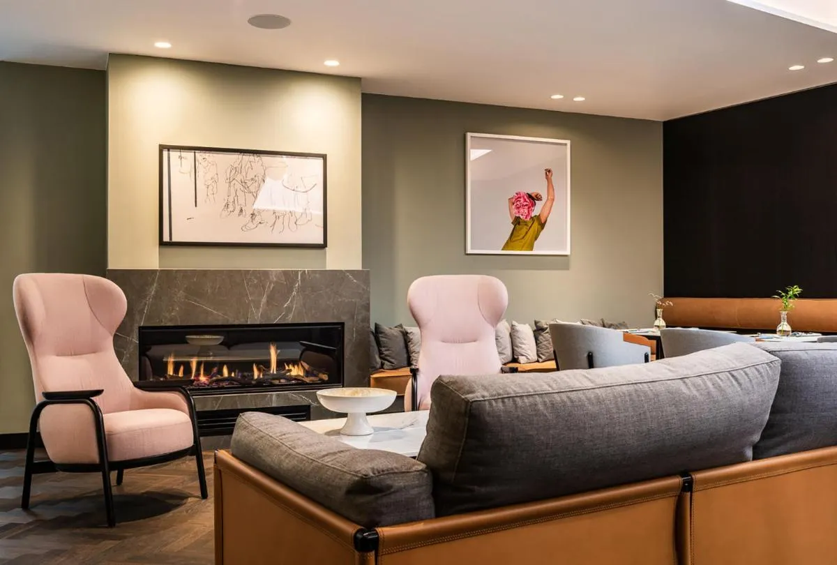 ماكسيميليان - براغ، التشيك