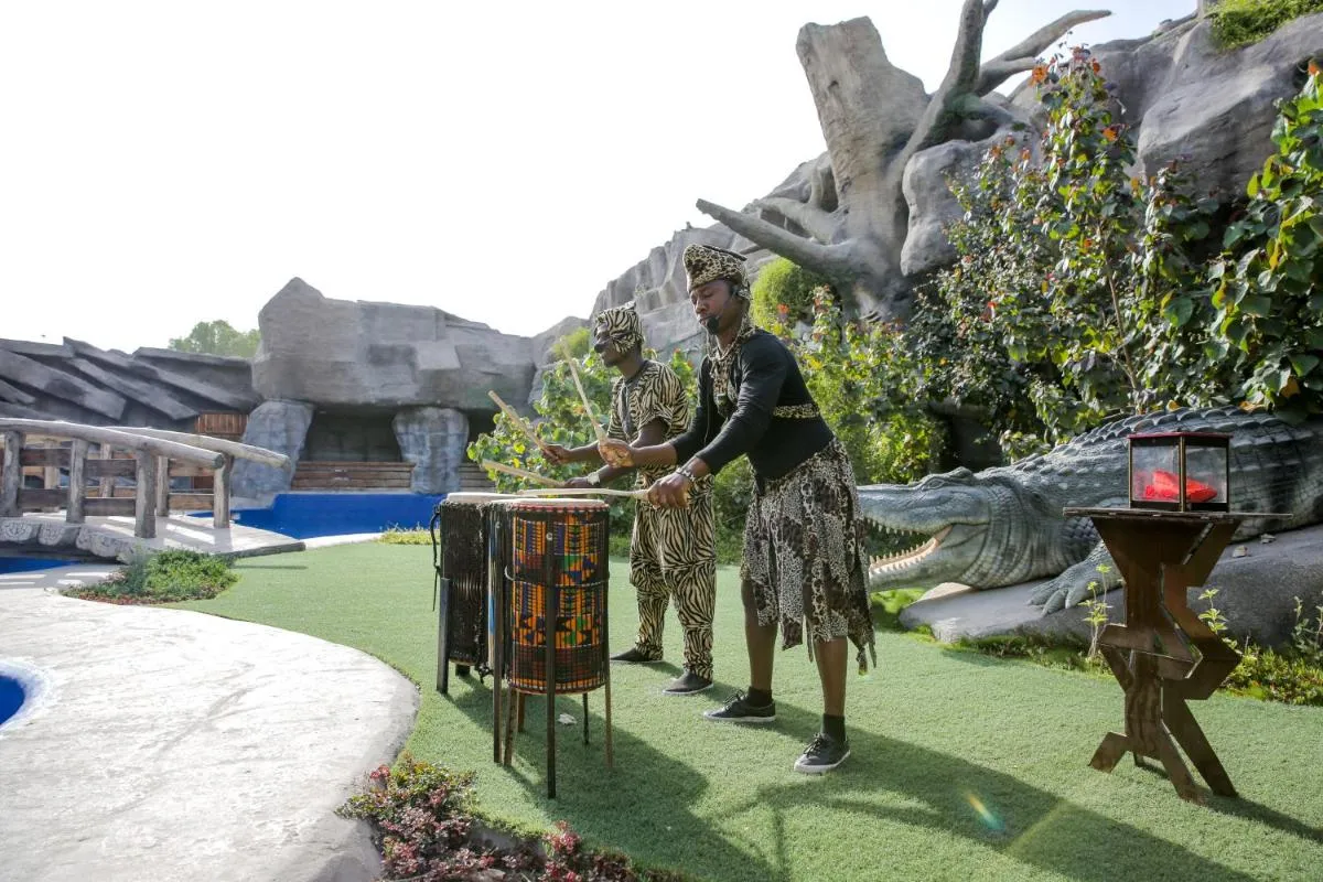 يميراتيس بارك منتجع - أبوظبي، الإمارات