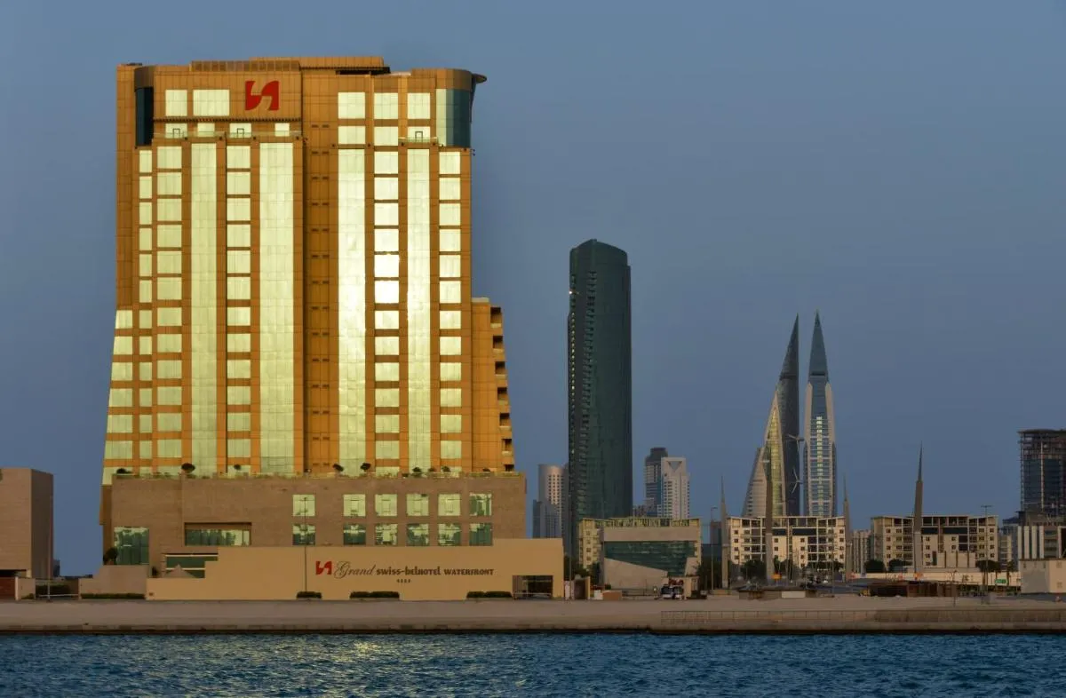 غراند سويسس بلهوتل ووترفرنت سيف - المنامة، البحرين