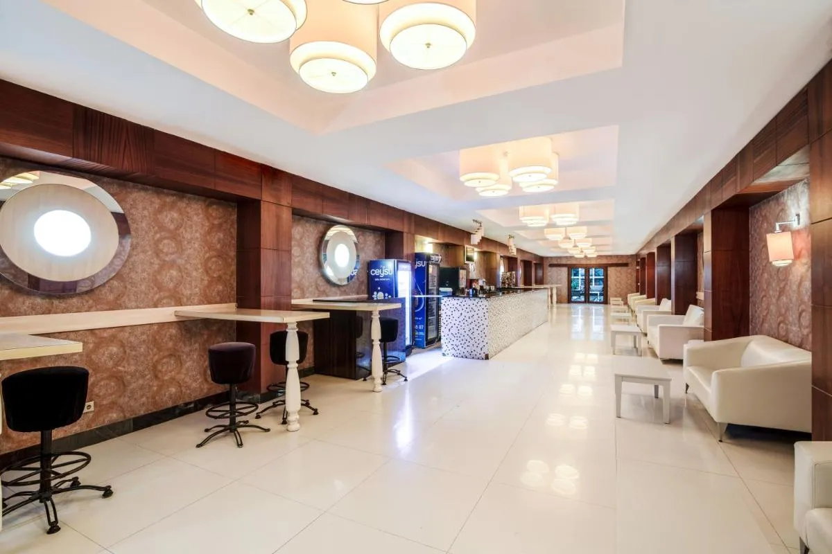 Ring Beach Hotel — صورة 4