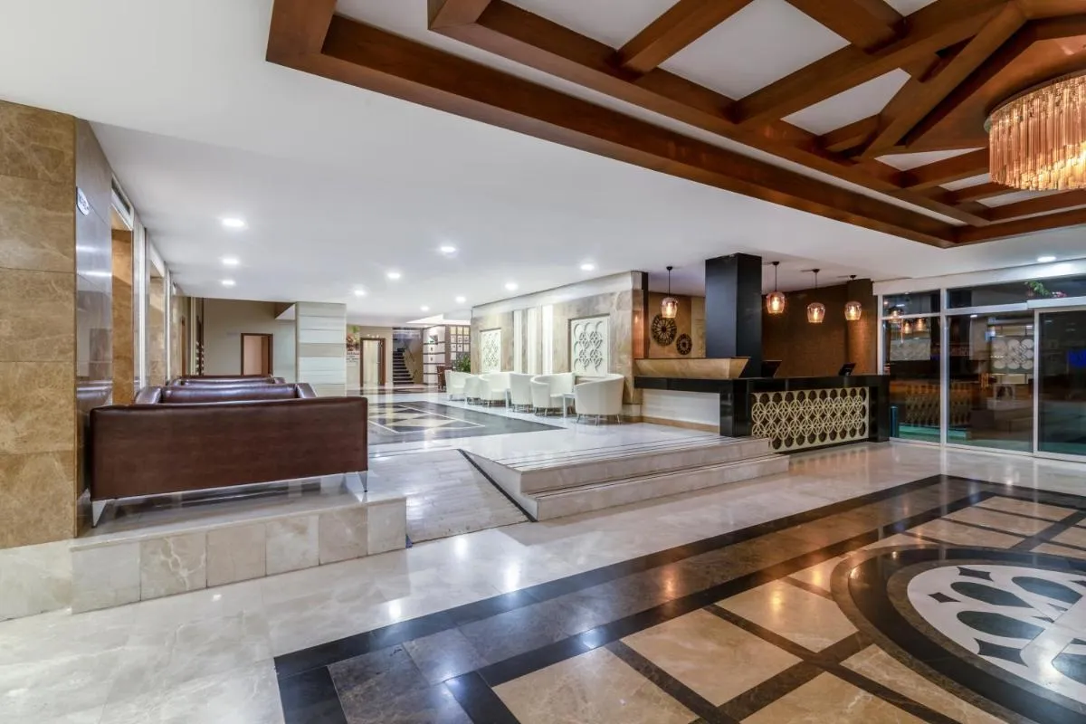 Ring Beach Hotel — صورة 3