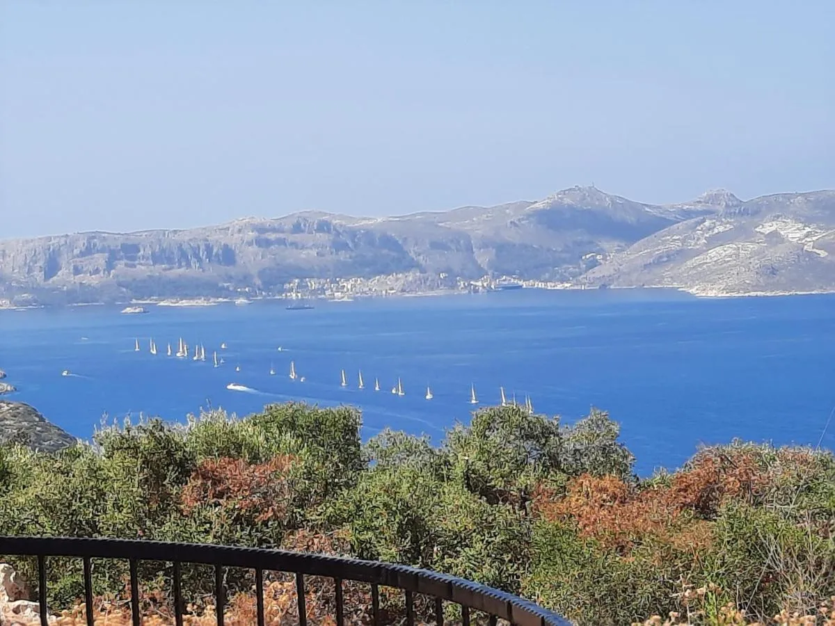 Kaş Güzey apart 3+1 Doğa ve deniz manzaralı — صورة 3