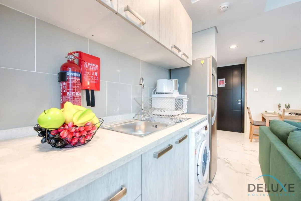 ⁨Peaceful 1BR at MAG 505 Dubai South by Deluxe Holiday Homes⁩ — صورة 13