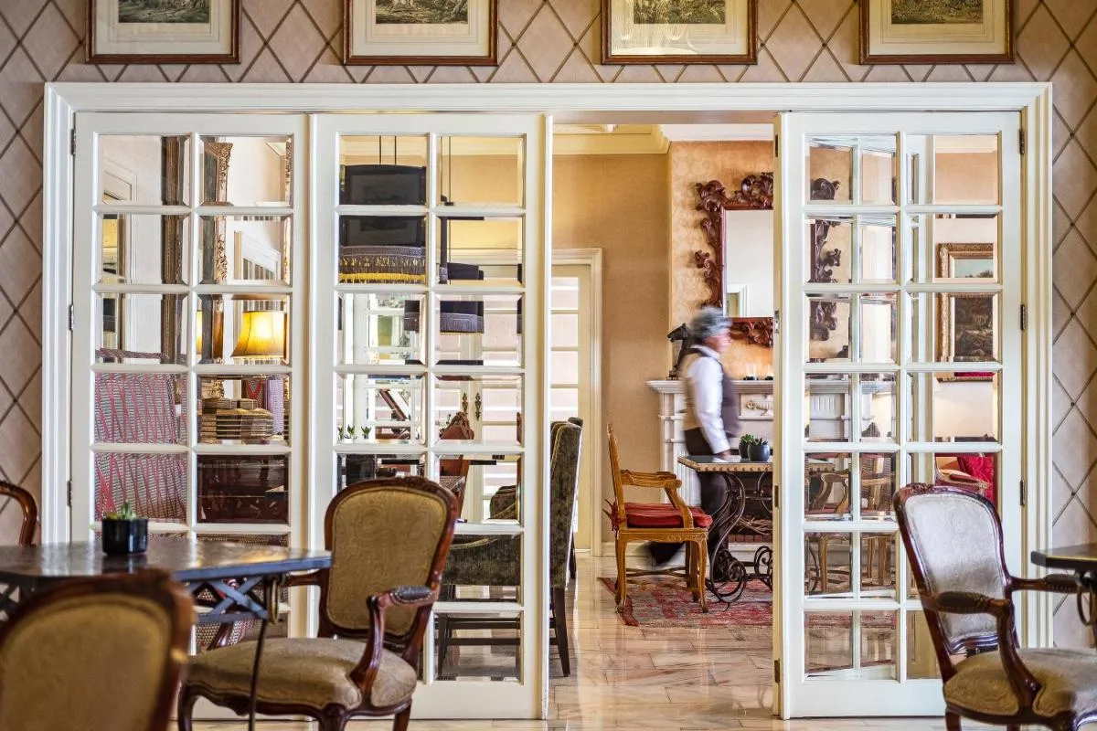 هوتيل ليسبوا بلازا - ليسبون هيريتاغي سولليستيون - افينيدا - لشبونة، البرتغال