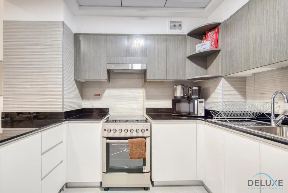 Whimsical 2BR at Bella Rose Barsha South by Deluxe Holiday Homes — صورة 2