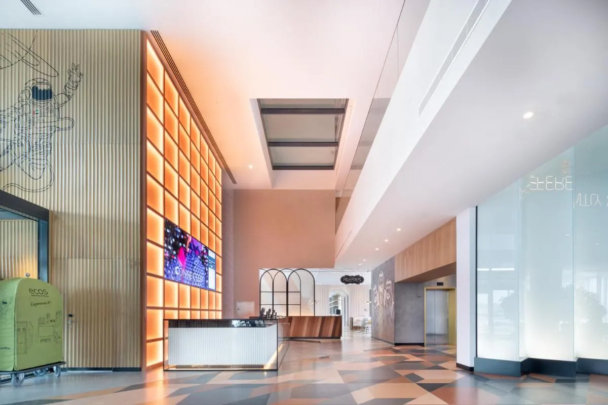 Ecos Dubai Hotel at Al Furjan — صورة 4
