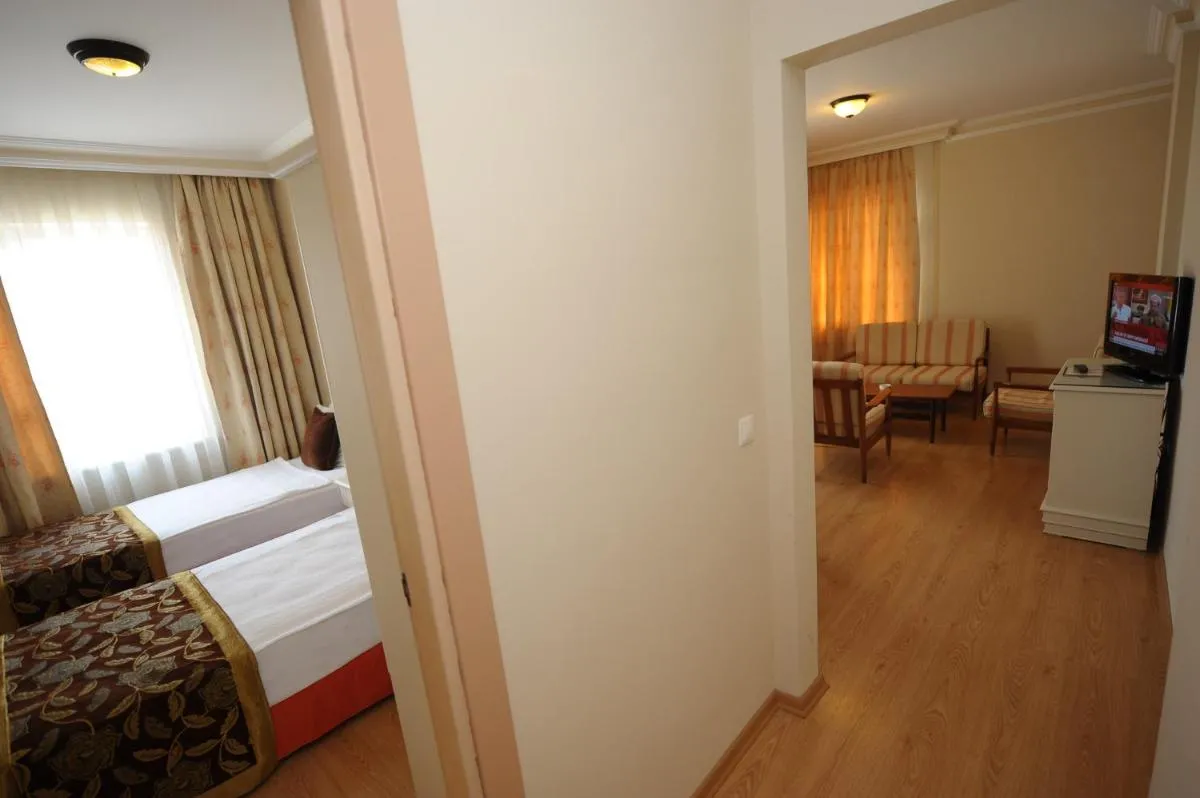 Suite Laguna Otel — صورة 3
