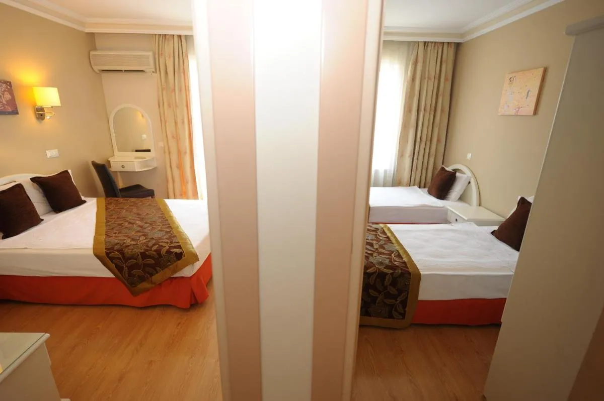 Suite Laguna Otel — صورة 4