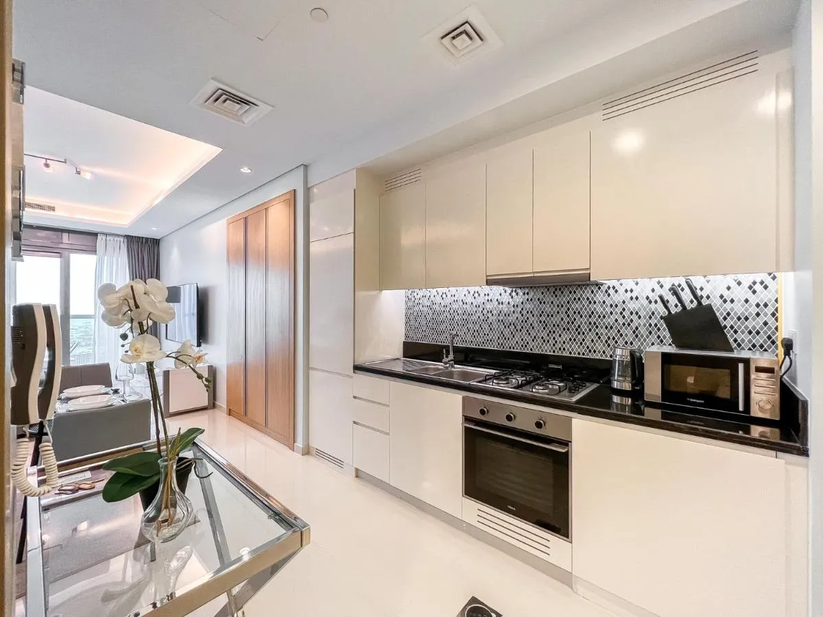 ⁨Luton Vacation Homes - Damac Paramount Midtown Business Bay Dubai - 37AB09⁩ — صورة 10