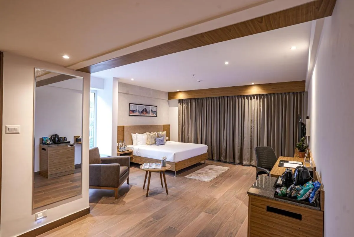 سوليت وهيتفيلد — صورة 2