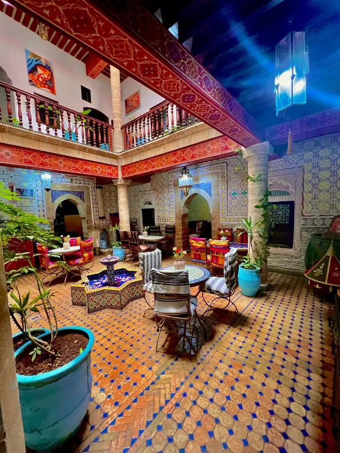 رياد سهاكير موغادور