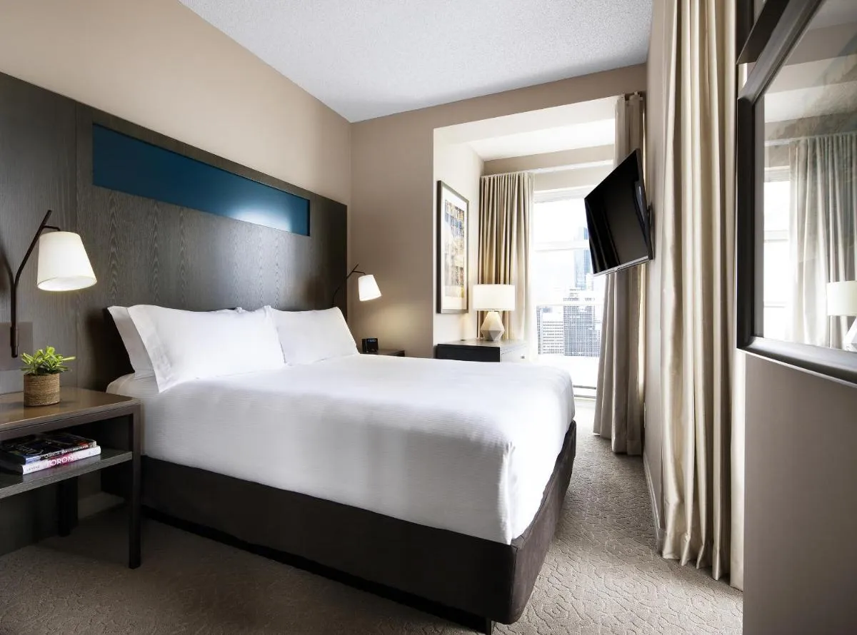 ون كينغ ويست و ريزيدنس — صورة 3