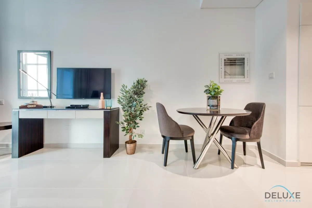 Luxuriant Studio at Golf Promenade 2A DAMAC Hills by Deluxe Holiday Homes