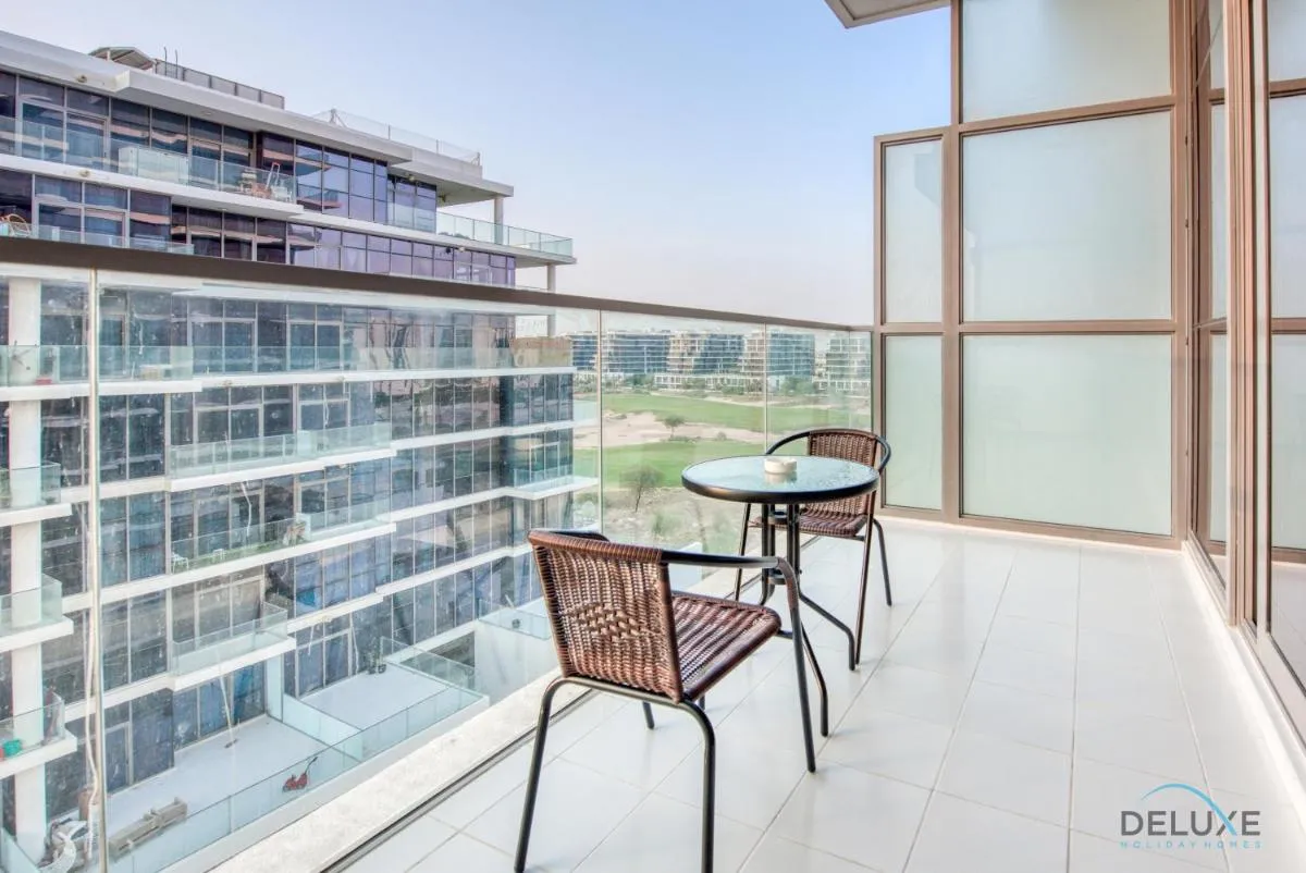 Stunning Studio at Golf Promenade 2A Damac Hills by Deluxe Holiday Homes — صورة 2