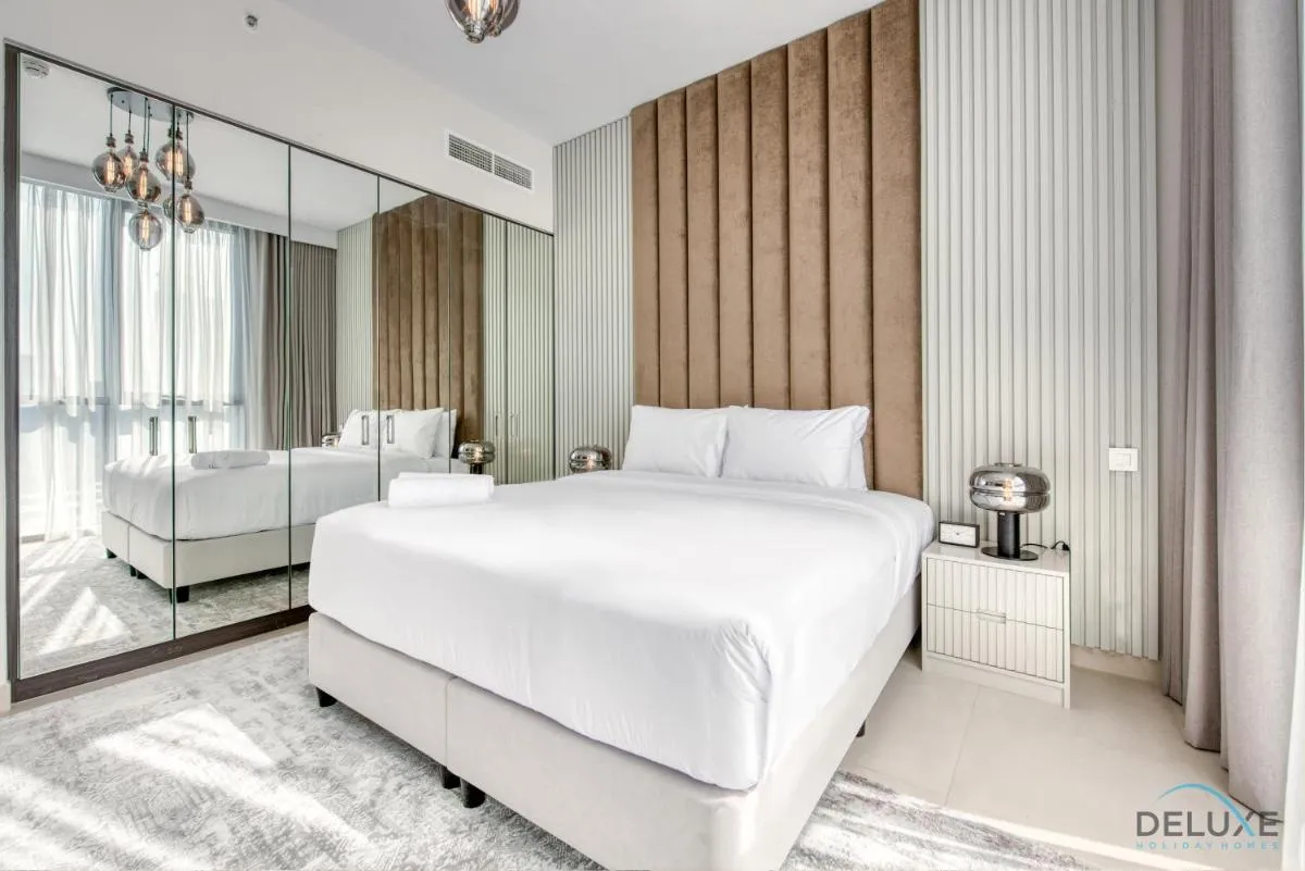⁨Elegant 2BR at Downtown Views Downtown Dubai by Deluxe Holiday Homes⁩ — صورة 24