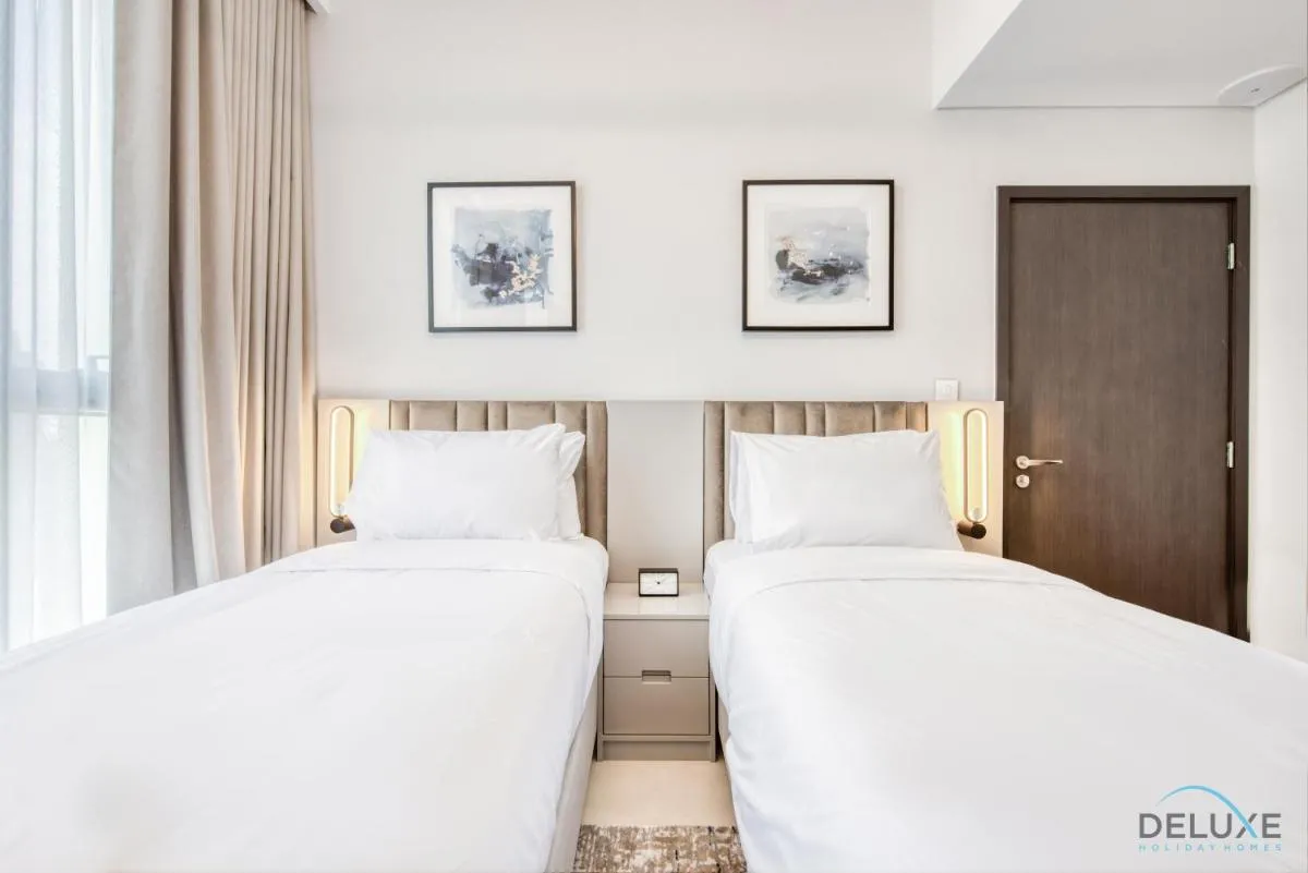 ⁨Elegant 2BR at Downtown Views Downtown Dubai by Deluxe Holiday Homes⁩ — صورة 7