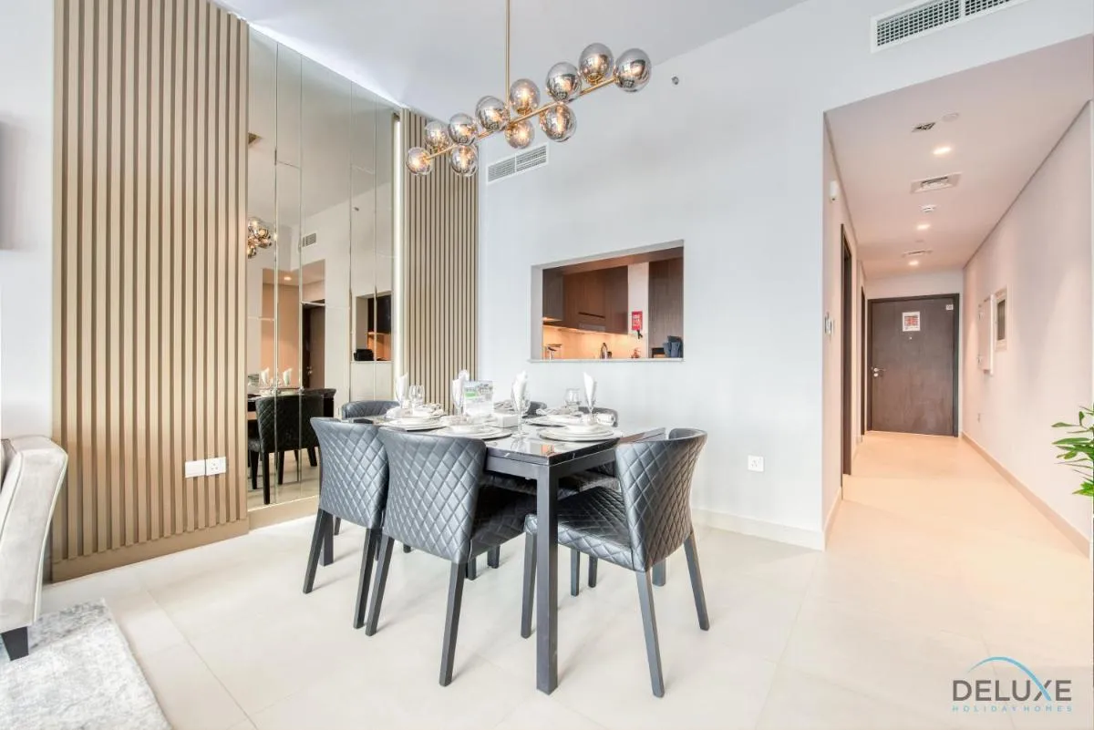 ⁨Elegant 2BR at Downtown Views Downtown Dubai by Deluxe Holiday Homes⁩ — صورة 14