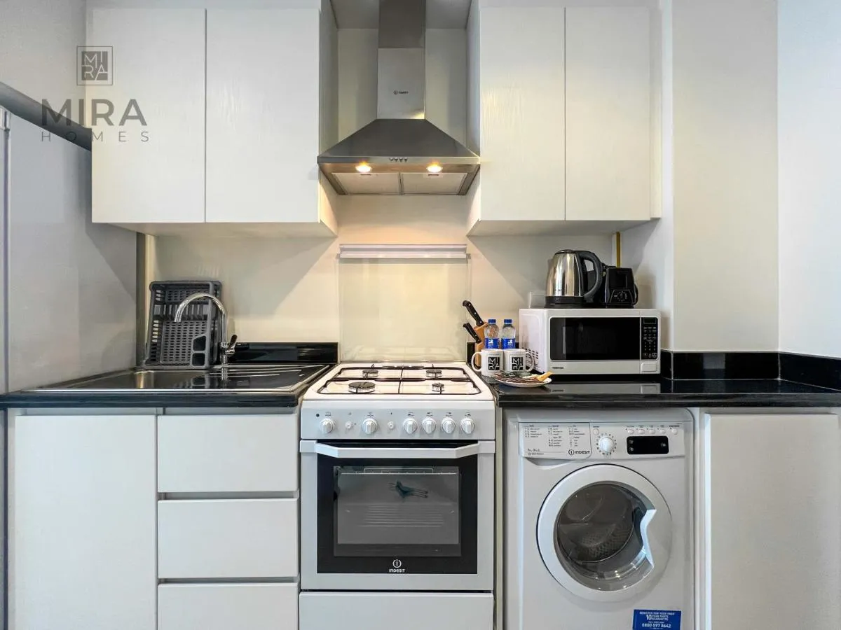 Mira Holiday Homes - Newly serviced apartment in Dubai South — صورة 4