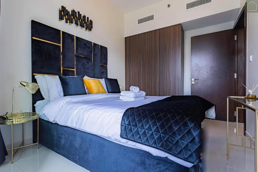 ⁨ONYX - Full Burj Khalifa View Dubai 2 BEDROOM APARTMENT - DOWNTOWN DUBAI⁩ — صورة 24