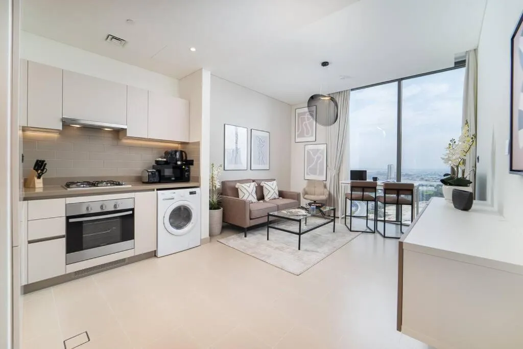 Intimate Apartment with Scenic View of Dubai Creek — صورة 3