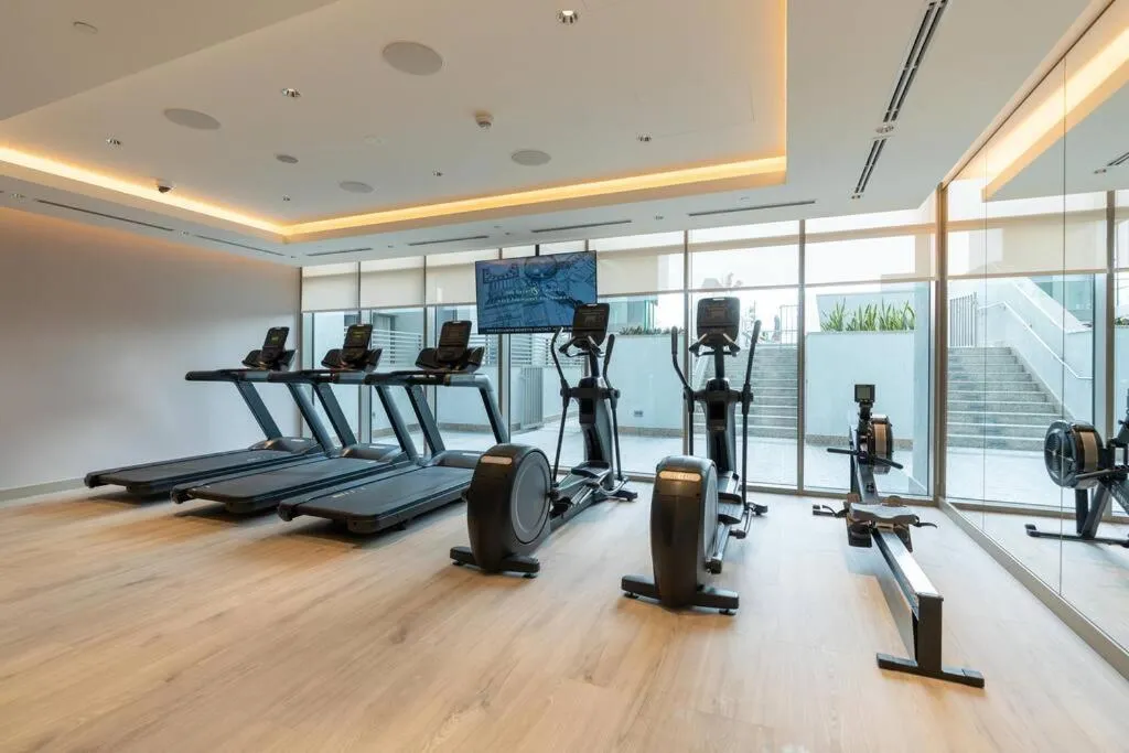 ⁨Cozy 1bdr 10' from Burj Khalifa⁩ — صورة 16
