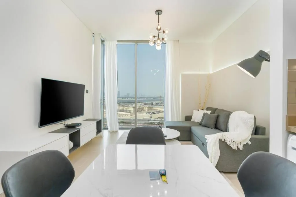 ⁨Cozy 1bdr 10' from Burj Khalifa⁩ — صورة 24