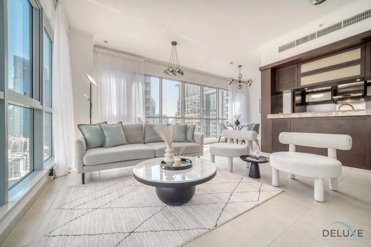 Glamorous 1BR at Residences 5 Downtown Dubai by Deluxe Holiday Homes — صورة 4