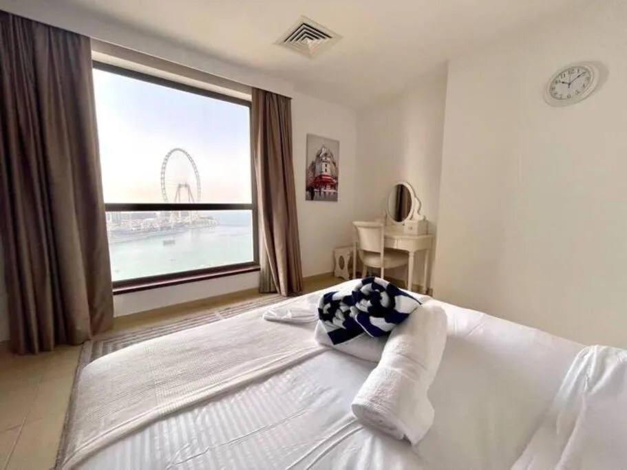 JBR Sea View 2 Bedroom Apartment — صورة 4
