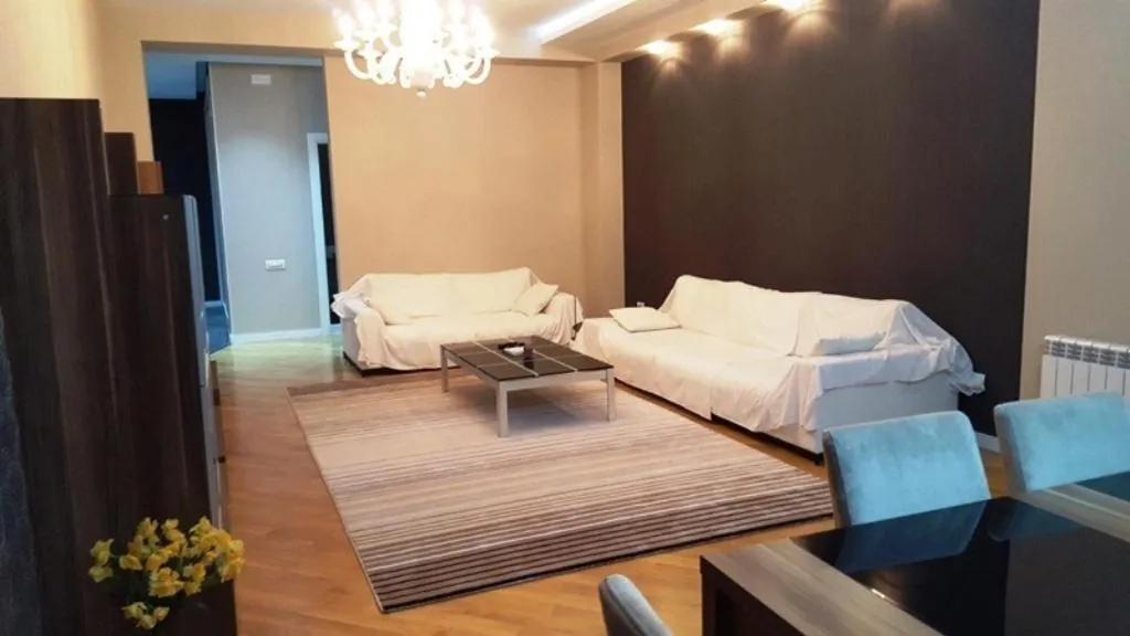 28 مالل اباتمينت — صورة 2