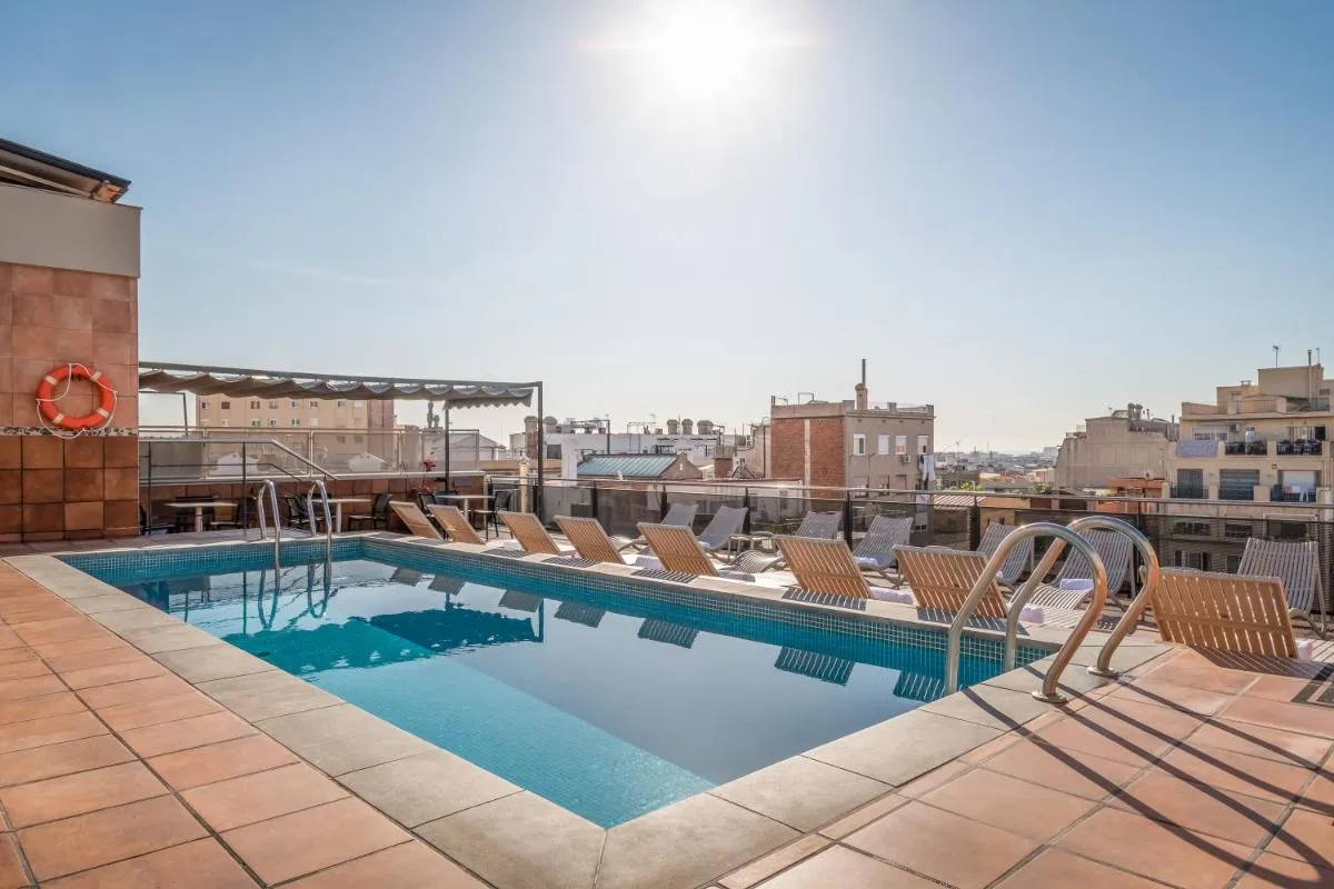 بتيت بالاس ايكسامبل - برشلونة، إسبانيا