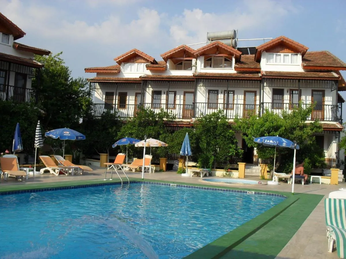 Villa Ozalp Apartments — صورة 3