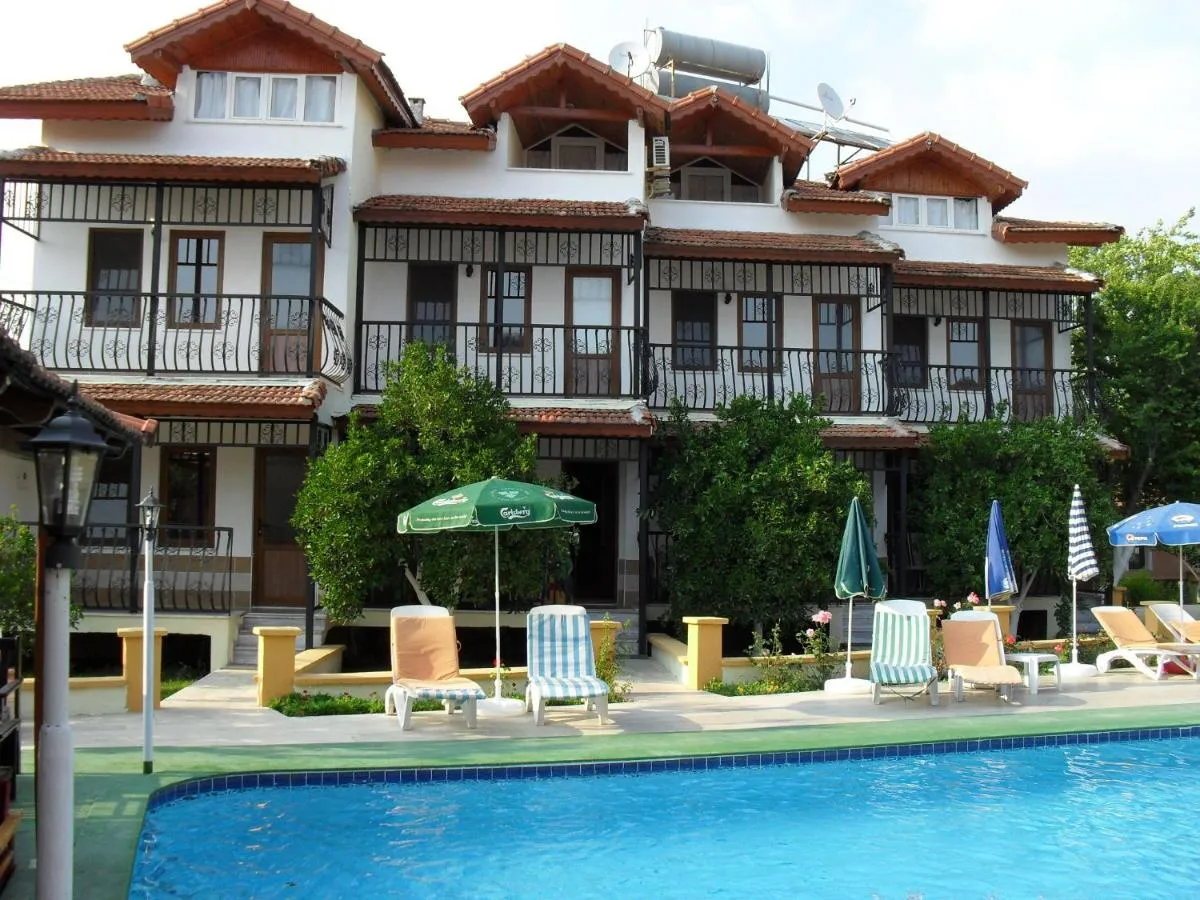 Villa Ozalp Apartments — صورة 4
