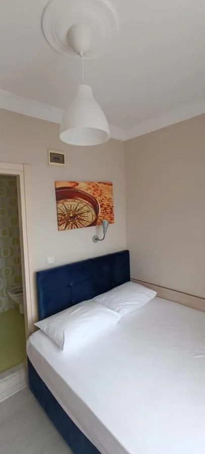 Hotel Crowded House — صورة 2